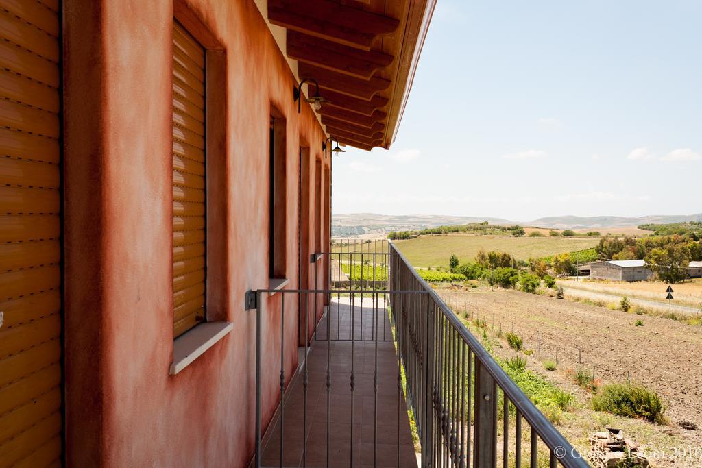 Agriturismo Le Vigne Ducali Màndas Esterno foto